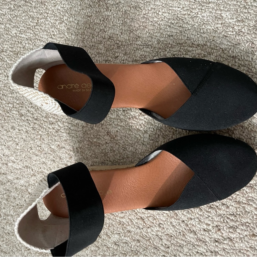 Andre Assoue Espadrille.